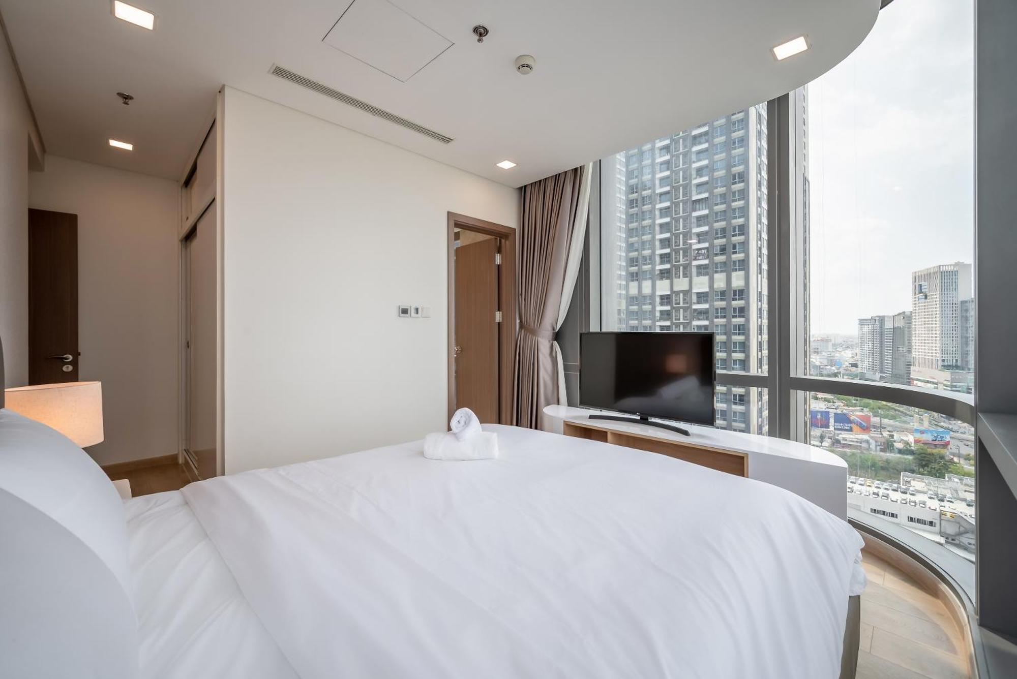 Vinhome Central Park Apartment Хошимин Экстерьер фото