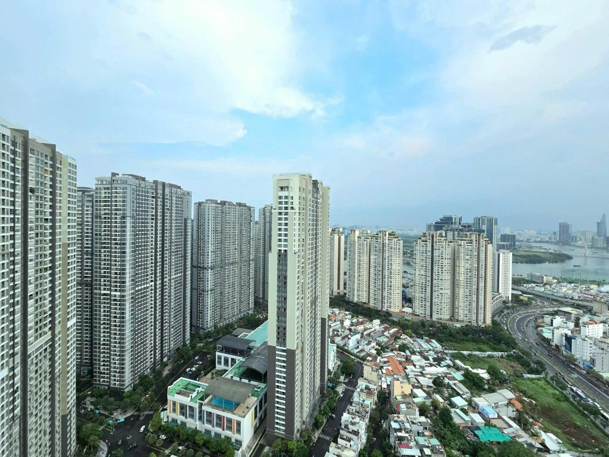 Vinhome Central Park Apartment Хошимин Экстерьер фото